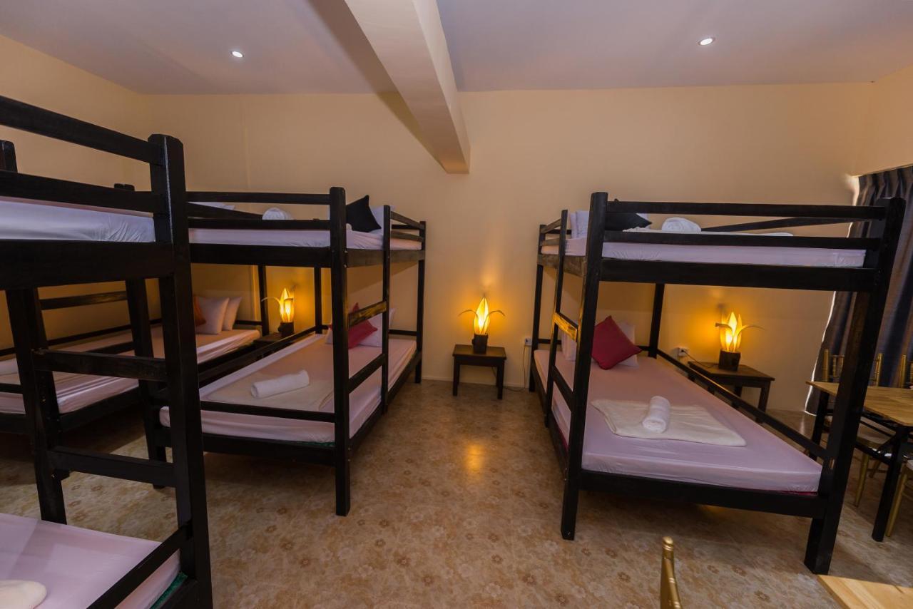 Gz Plan B Hostel Siem Reap Exterior foto